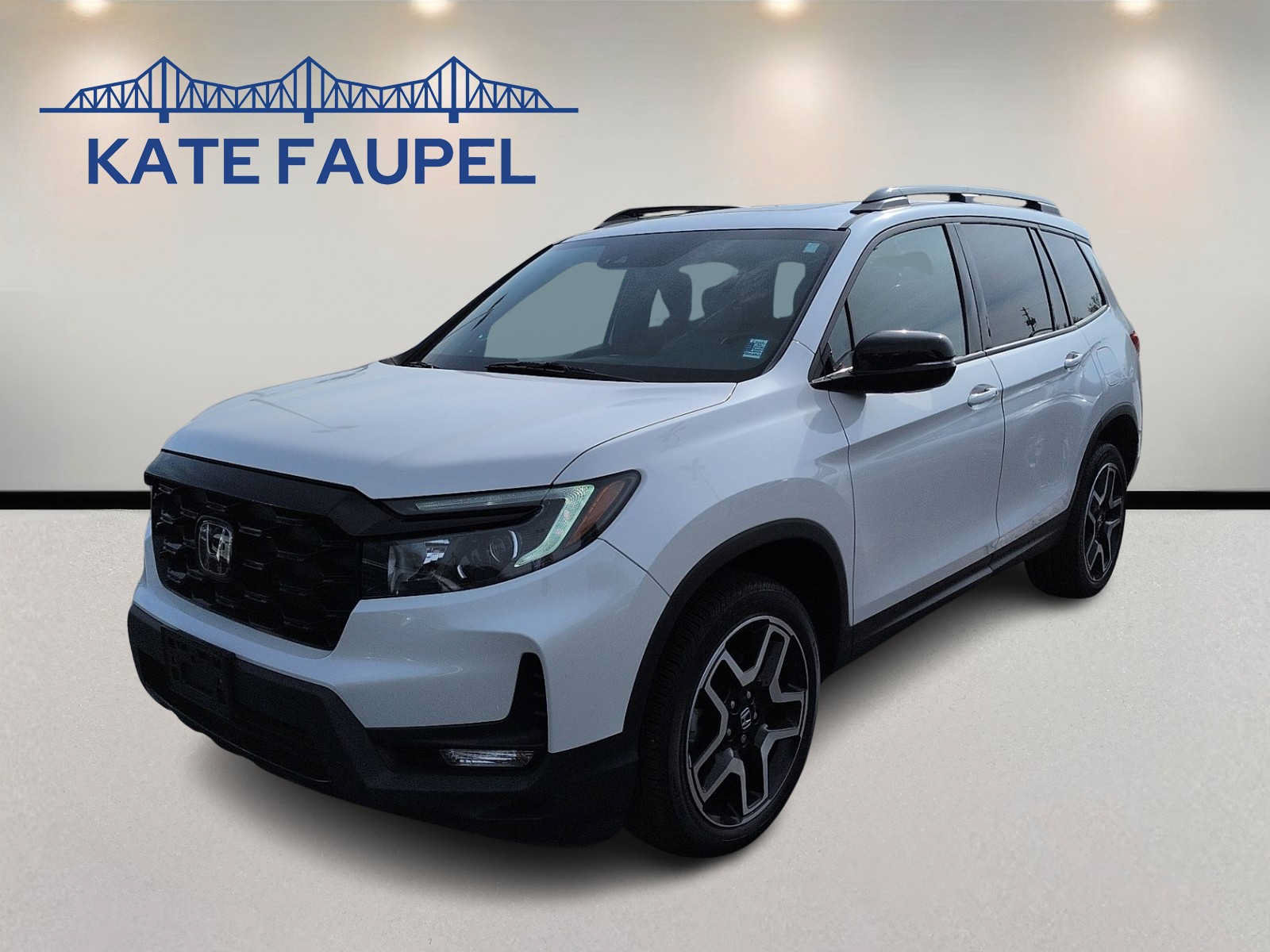 Used 2023 Honda Passport Elite image 3