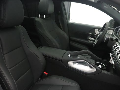 New 2026 Mercedes-Benz GLE 450 4MATIC Coupe image 9