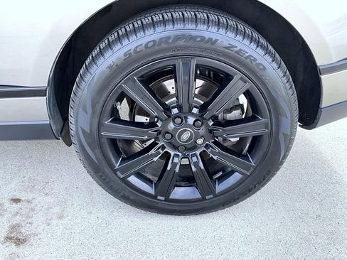 Used 2021 Land Rover Range Rover Westminster Edition image 25