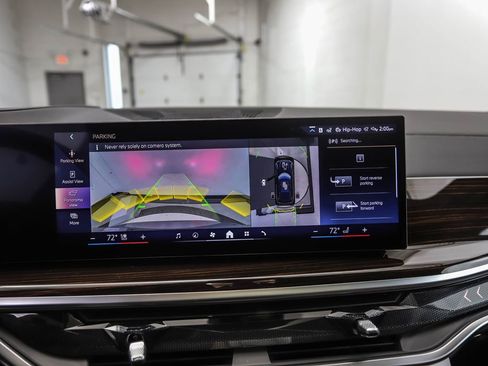 New 2026 BMW X5 xDrive40i w/ Executive Package image 18