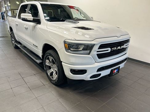 Used 2023 RAM 1500 Laramie AWD/4WD image 2