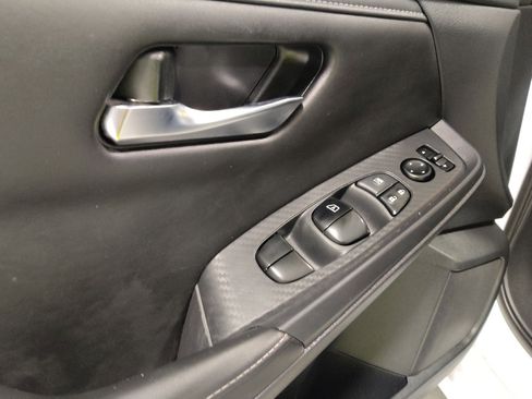 Used 2020 Nissan Sentra SV image 27