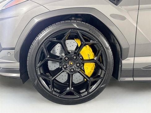 Used 2024 Lamborghini Urus Performante image 33