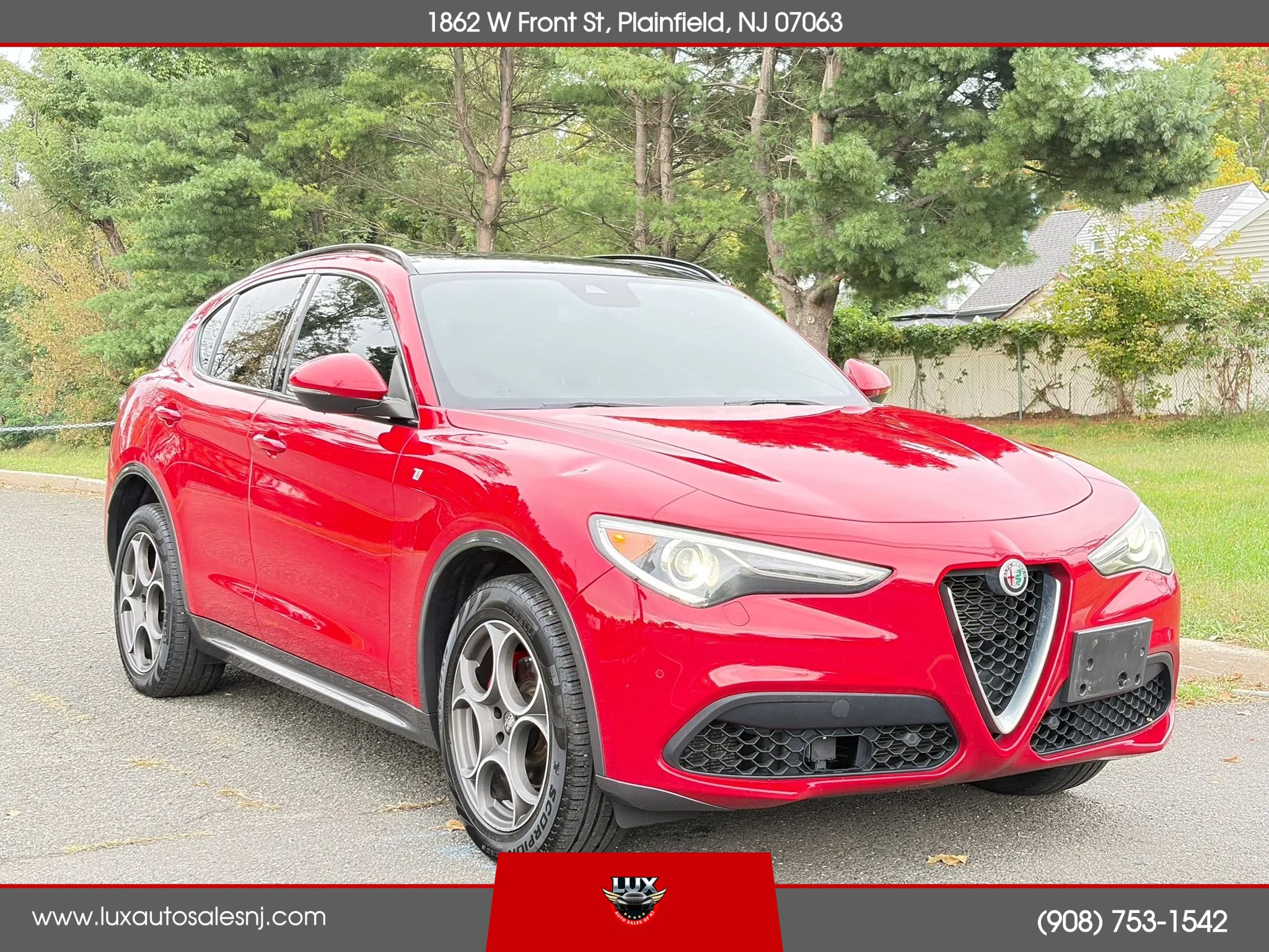 Used 2023 Alfa Romeo Stelvio Ti AWD/4WD image 4