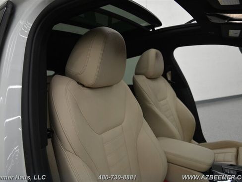 Used 2021 BMW X4 xDrive30i w/ Executive Package image 16