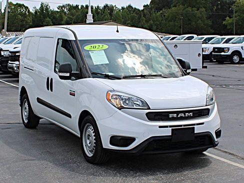 Used 2022 RAM ProMaster City Tradesman FWD image 3