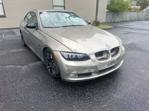 Used 2007 BMW 328i Convertible RWD image 3