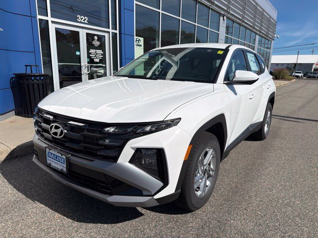 New 2026 Hyundai Tucson SE AWD/4WD image 2