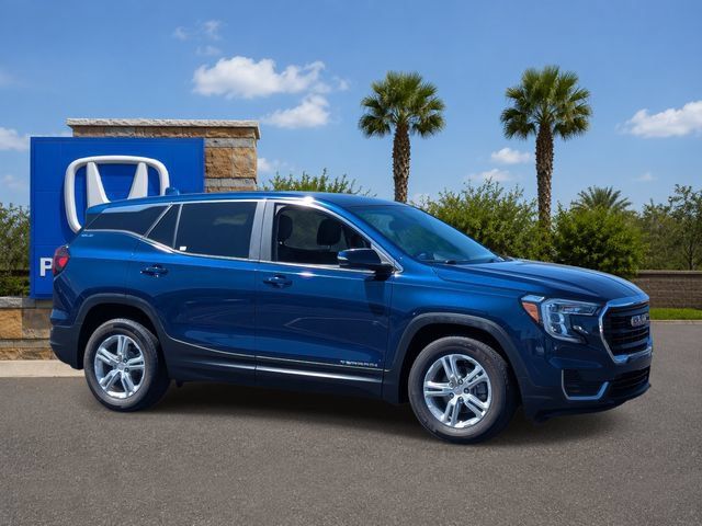 Used 2023 GMC Terrain SLE FWD image 7