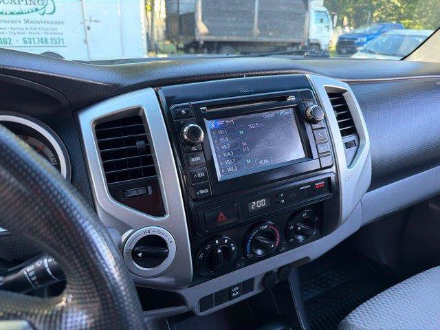 Used 2013 Toyota Tacoma 4x4 Double Cab w/ SR5 Pkg image 30