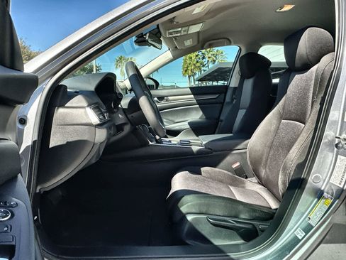 Used 2020 Honda Accord LX image 2