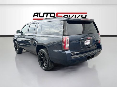 Used 2020 GMC Yukon XL SLT image 5