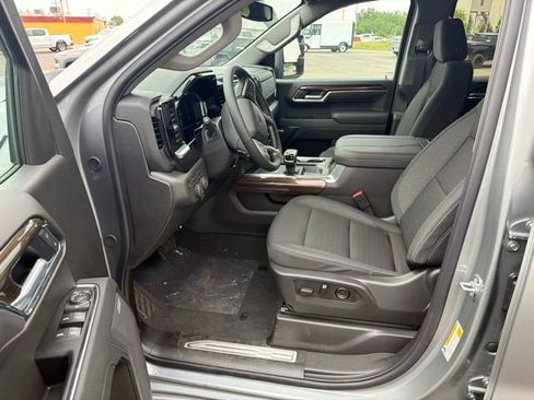 New 2026 Chevrolet Silverado 1500 LT Trail Boss w/ Convenience Package II AWD/4WD image 15
