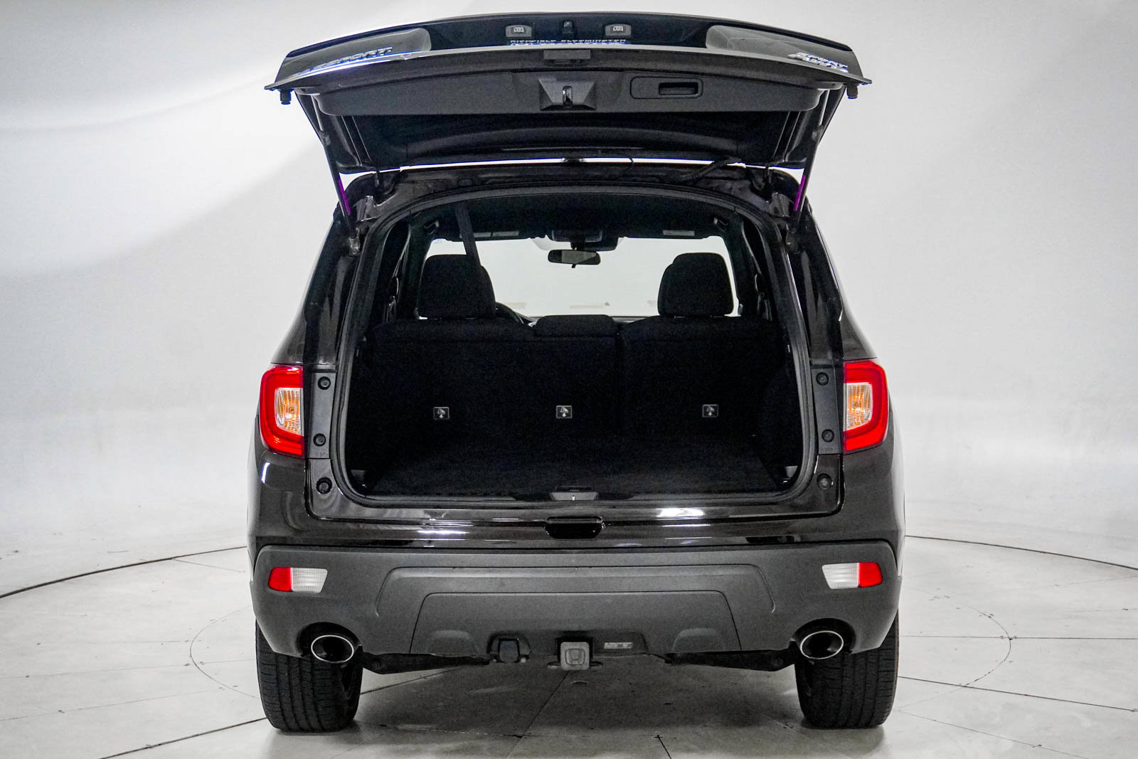 Used 2020 Honda Passport Sport image 8