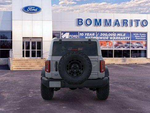 New 2026 Ford Bronco Outer Banks w/ Sasquatch Package AWD/4WD image 5