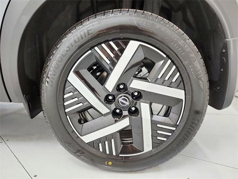 New 2026 Nissan Kicks SV w/ SV Premium Package image 46