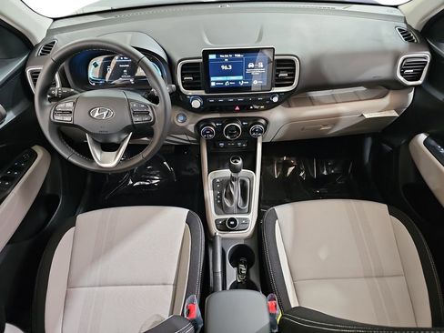 New 2026 Hyundai Venue SEL image 9