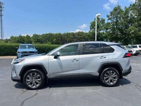 Used 2024 Toyota RAV4 Limited w/ Advanced Technology Package AWD/4WD image 12