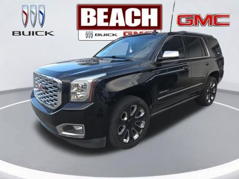 Used 2019 GMC Yukon Denali w/ Denali Ultimate Package AWD/4WD image 4