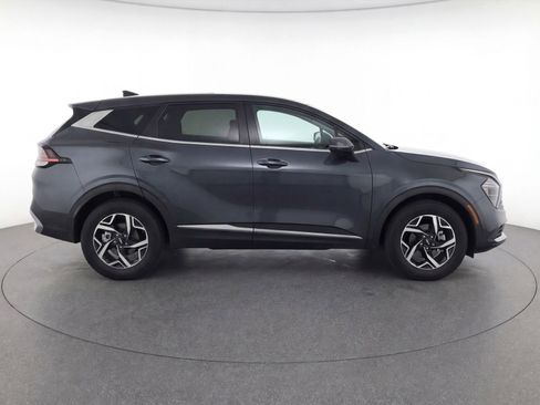 Used 2024 Kia Sportage LX AWD/4WD image 11