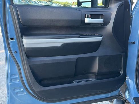 Used 2020 Toyota Tundra SR5 w/ SR5 Upgrade Package RWD image 11