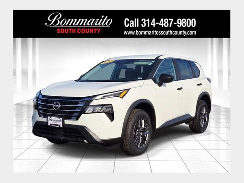 Used 2024 Nissan Rogue S AWD/4WD image 1
