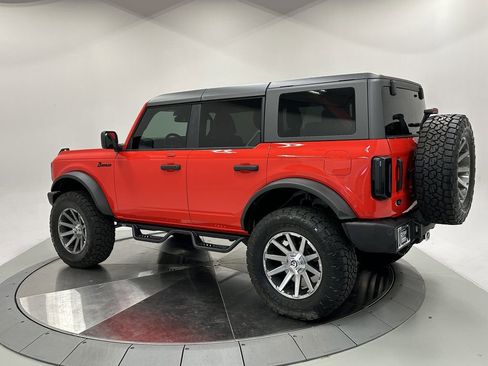 Used 2023 Ford Bronco Big Bend w/ Sasquatch Package image 5