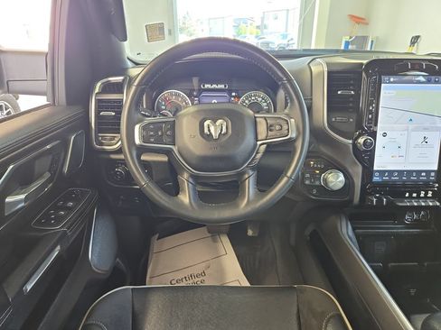 Used 2024 RAM 1500 Laramie AWD/4WD image 19