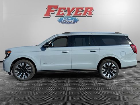 New 2026 Ford Expedition Max Platinum w/ Driver's Package AWD/4WD image 2