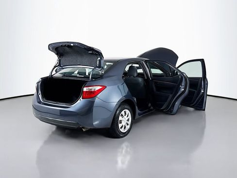 Used 2015 Toyota Corolla L FWD image 16