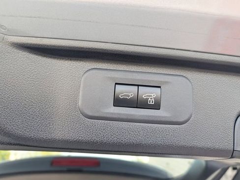 Used 2024 Toyota Grand Highlander XLE image 31