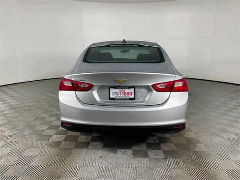 Used 2021 Chevrolet Malibu LS image 23