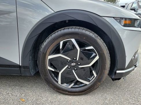 Used 2024 Hyundai Ioniq 5 SEL image 5