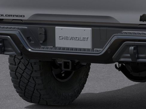 Used 2026 Chevrolet Colorado ZR2 w/ ZR2 Bison Edition AWD/4WD image 14