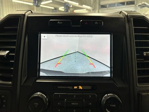 Used 2018 Ford F150 XL w/ Equipment Group 101A Mid AWD/4WD image 21