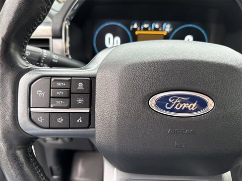 Used 2023 Ford F150 Lariat w/ Equipment Group 502A High image 26