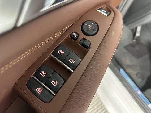 New 2026 BMW X5 xDrive40i w/ M Sport Package image 7