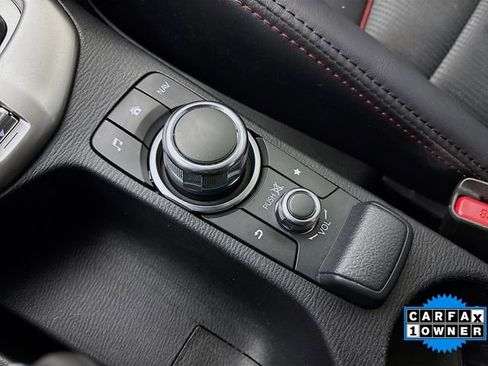 Used 2018 MAZDA CX-3 Touring image 32