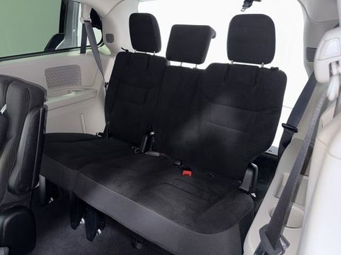 Used 2017 Dodge Grand Caravan SE w/ Power Window Group FWD image 25