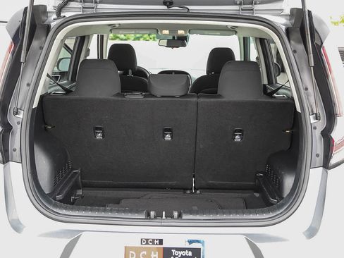 Used 2023 Kia Soul S FWD image 25
