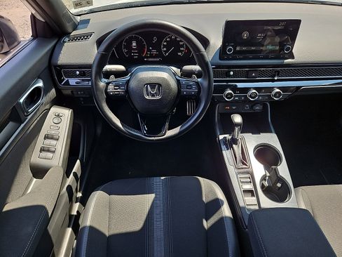 Used 2023 Honda Civic Sport image 11