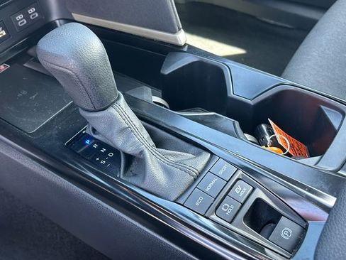 Used 2025 Toyota Camry LE FWD image 18