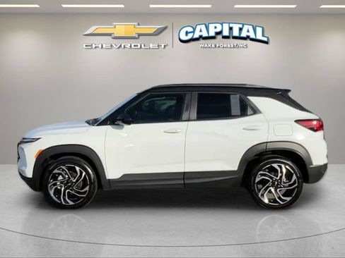 Used 2024 Chevrolet TrailBlazer RS w/ Driver Confidence Package FWD image 4