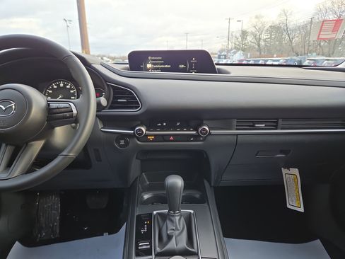New 2026 MAZDA CX-30 AWD 2.5 S w/ Select Sport Pkg image 24
