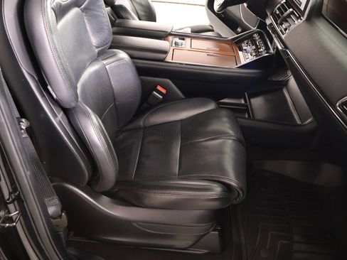 Used 2020 Lincoln Navigator Reserve AWD/4WD image 15