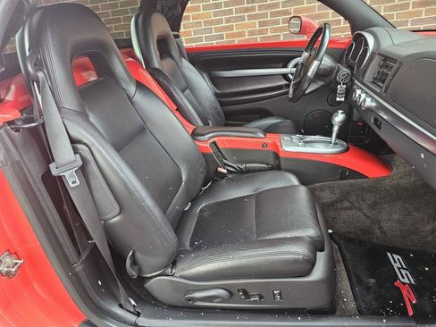 Used 2003 Chevrolet SSR LS w/ Preferred Equipment Group image 6