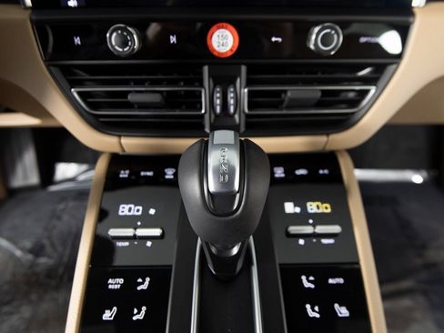 New 2026 Porsche Macan S image 28