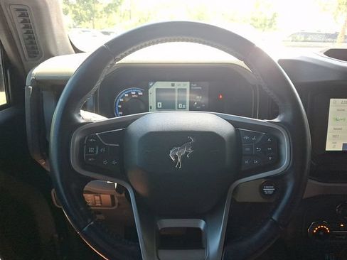Used 2022 Ford Bronco Black Diamond AWD/4WD image 20