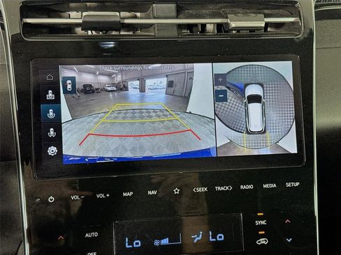 Certified 2022 Hyundai Tucson Limited FWD image 17