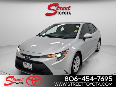 Certified 2026 Toyota Corolla LE FWD image 1